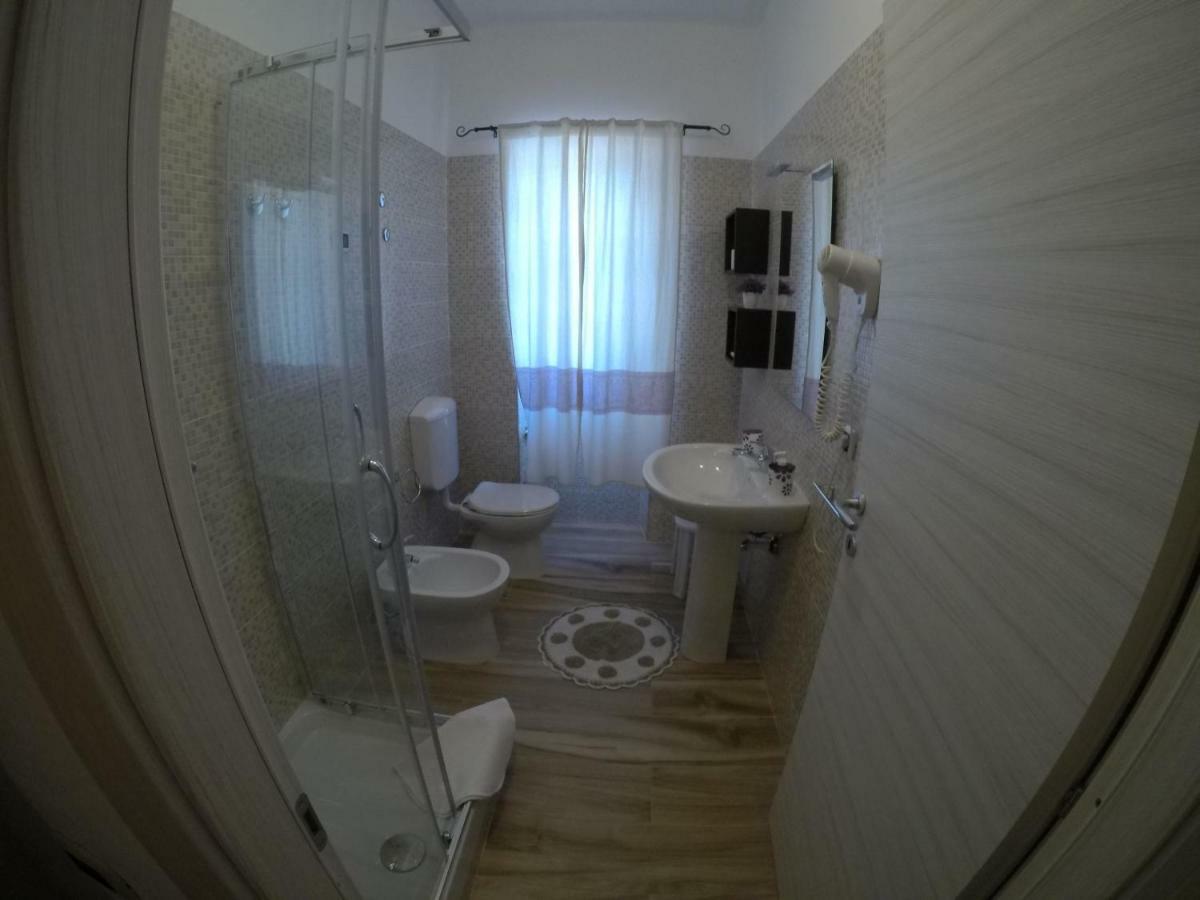 Al Sole Di Pula Bed and Breakfast Εξωτερικό φωτογραφία